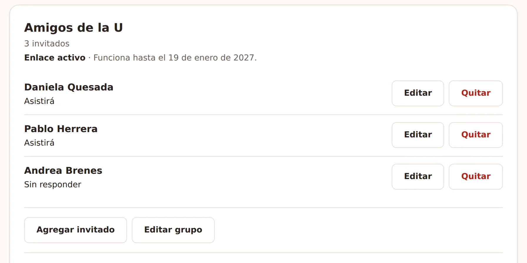 Un grupo de invitados de ejemplo, «Amigos de la U», con su enlace activo y la respuesta de cada persona: dos asistirán y una no ha respondido.